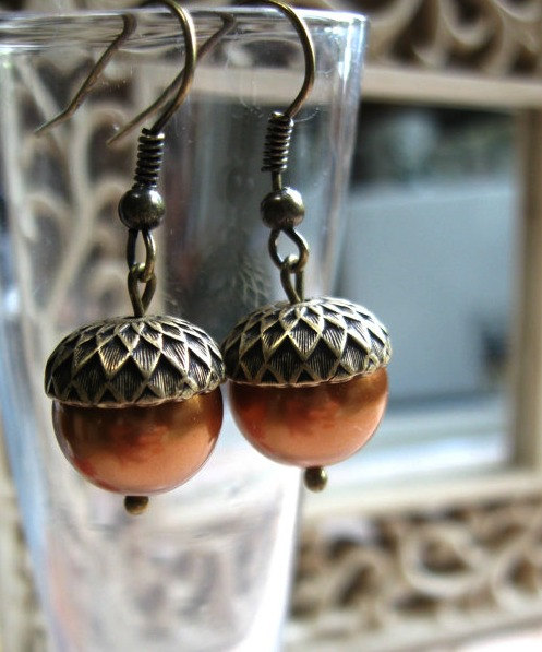 Acorn earrings, nature inspired, copper Swarovski pearls