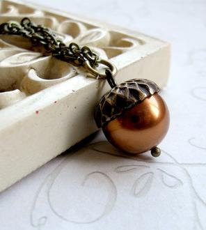 Acorn necklace with copper Swarovski pearl, nature jewelry